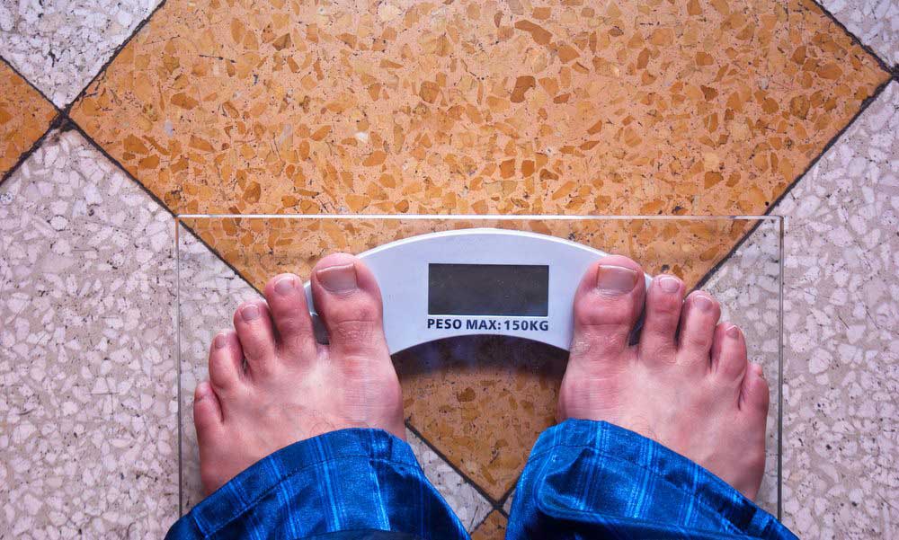 how to weigh yourself without a scale
